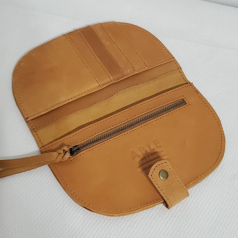 ABLE Marisol Crescent Shape Wallet Tan Leather - Picture 2 of 7